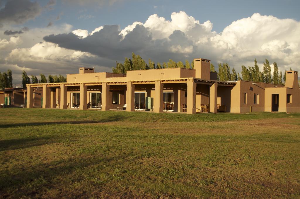 Hotel Posada Paso De Los Patos Barreal Esterno foto